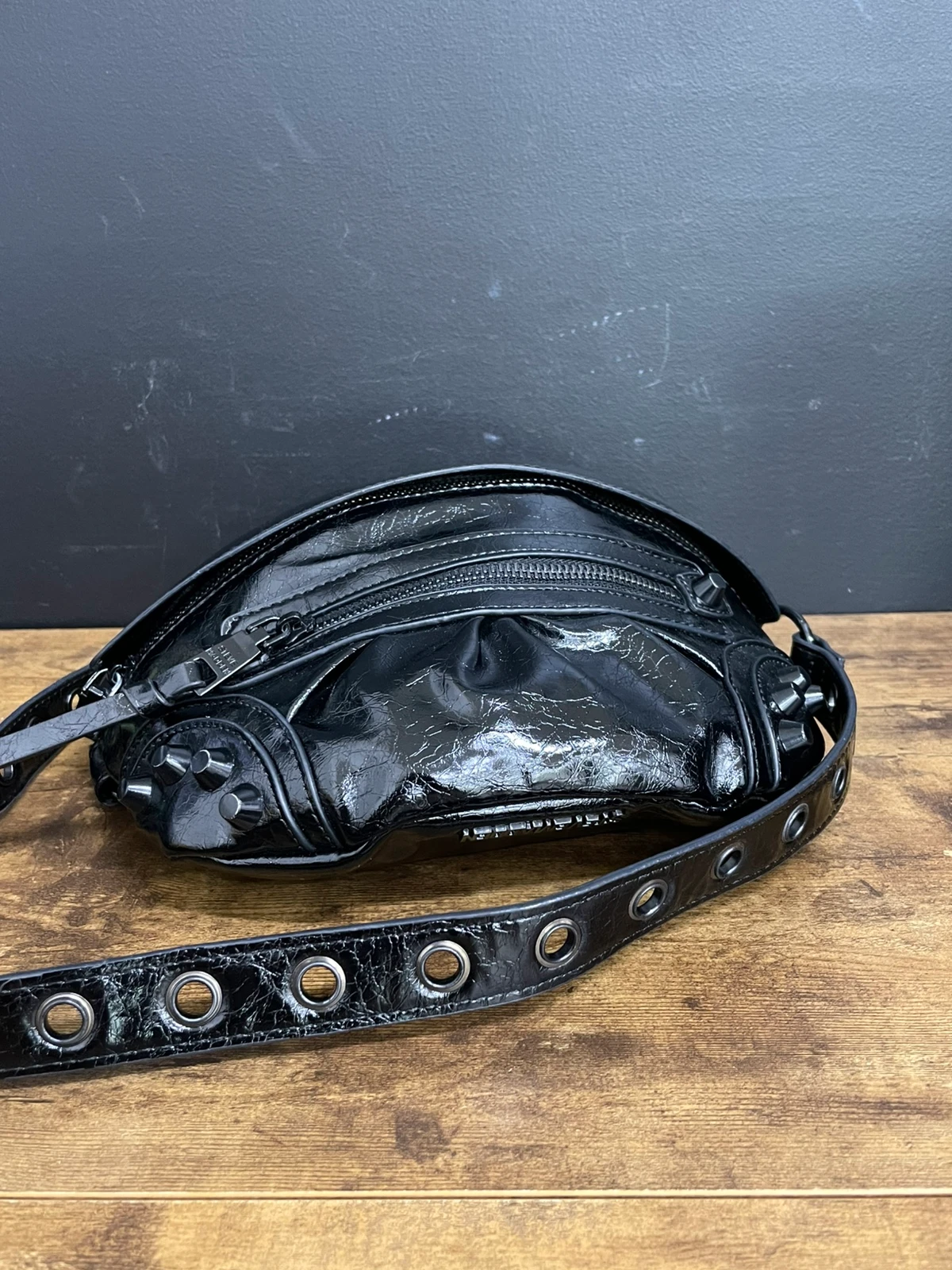 130 Czarna torebka Steve Madden Bvina Crossbody Bag - obrazek 6
