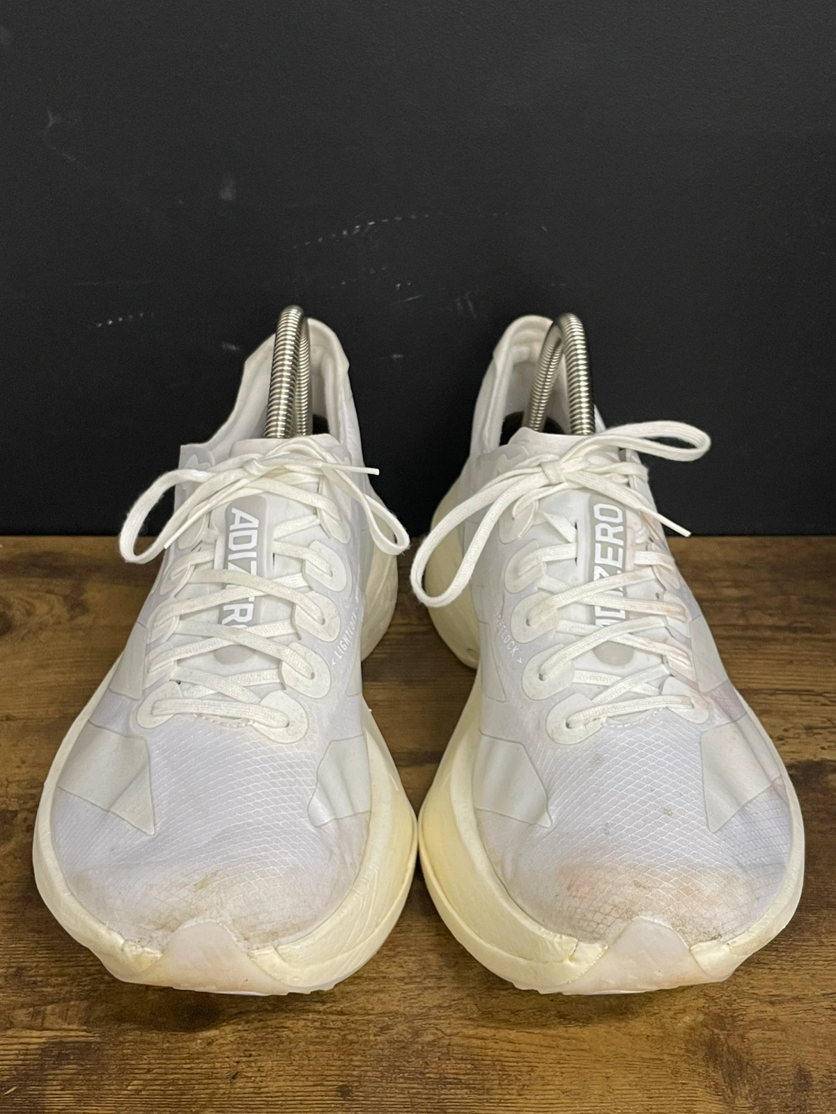 9y Białe buty do biegania adidas Adizero Adios Pro 4, rozmiar 44 - obrazek 2