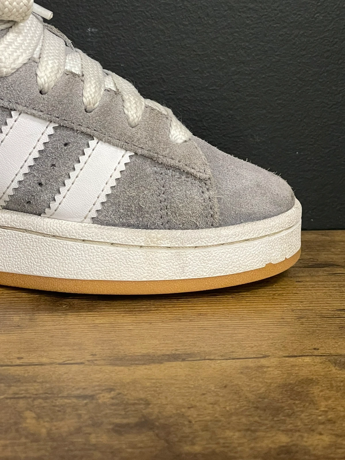 4C Szare sneakersy Adidas Campus 00s, rozmiar 36 - obrazek 10