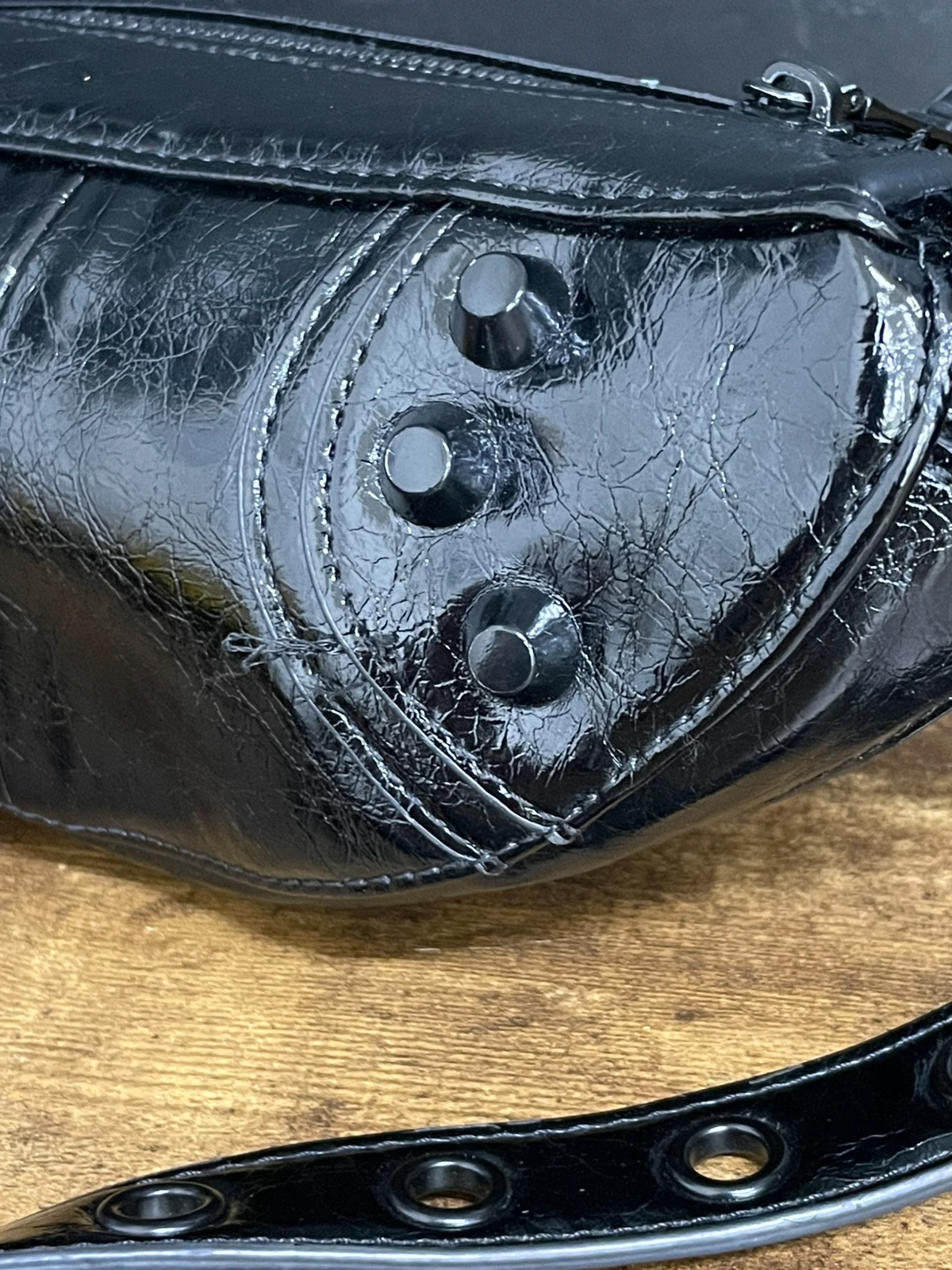 130 Czarna torebka Steve Madden Bvina Crossbody Bag - obrazek 5