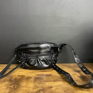 130 Czarna torebka Steve Madden Bvina Crossbody Bag