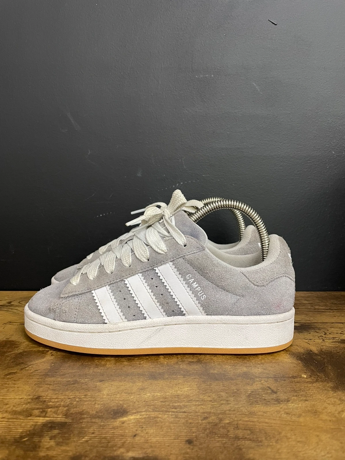 4C Szare sneakersy Adidas Campus 00s, rozmiar 36