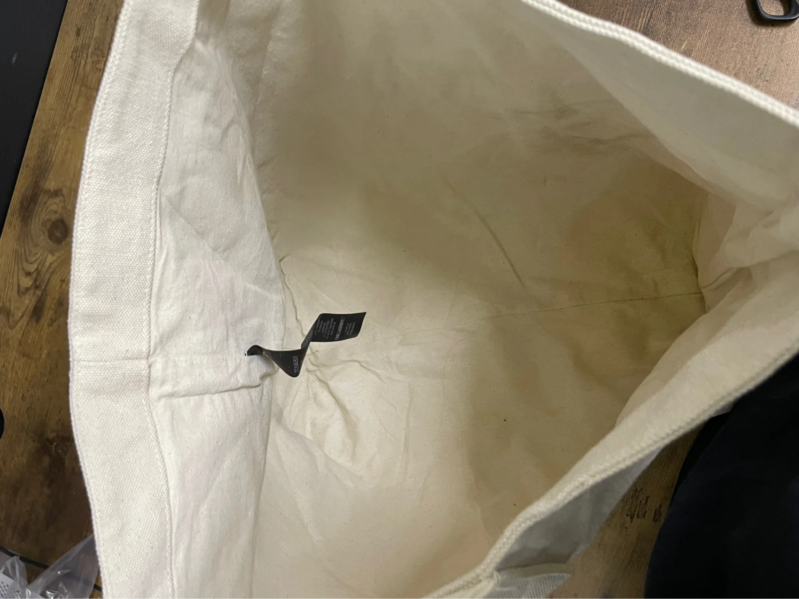T80 kremowa torba shopper Karl Lagerfeld - obrazek 4