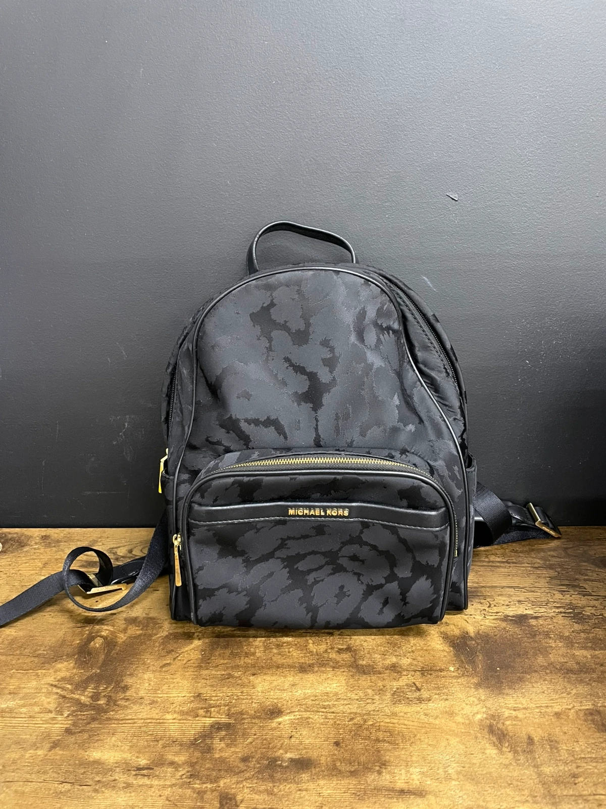 T95 Czarny plecak Michael Kors Bex